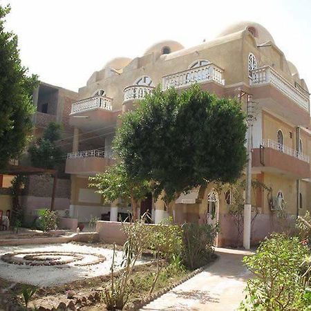 Luxor Light Retreat Hotell Eksteriør bilde